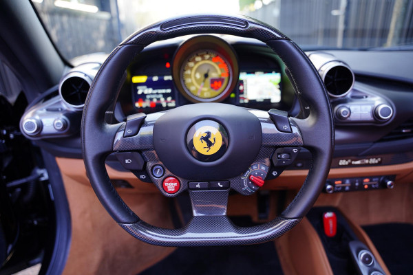 Ferrari F8 Spider 3.9 V8 HELE / Lifting / Carbon / JBL