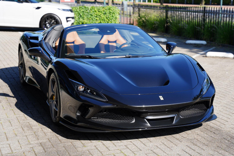 Ferrari F8 Spider 3.9 V8 HELE / Lifting / Carbon / JBL