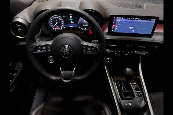 Alfa Romeo Tonale 1.5T Hybrid Veloce | Leder + Memory | Alfa dealer onderhouden | Harman/Kardon | 360 Camera | Winter Pack