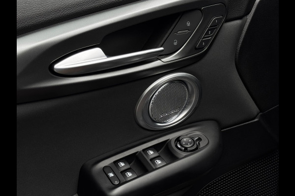 Alfa Romeo Tonale 1.5T Hybrid Veloce | Leder + Memory | Alfa dealer onderhouden | Harman/Kardon | 360 Camera | Winter Pack