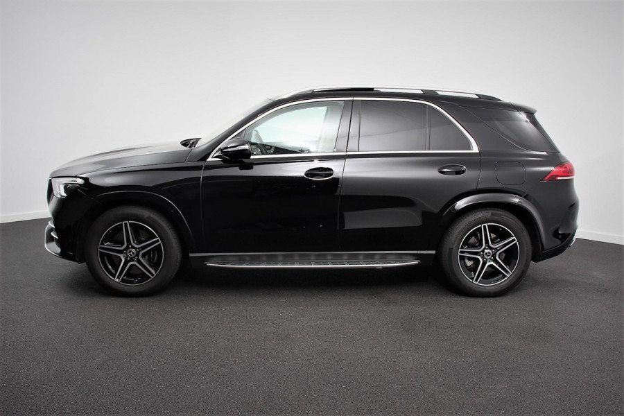 Mercedes-Benz GLE 350 e AMG 4-MATIC Leder adaptive Cruise Control Burmester Audio Panorama dak 20 Inch Lichtmetalen Velgen Trekhaak