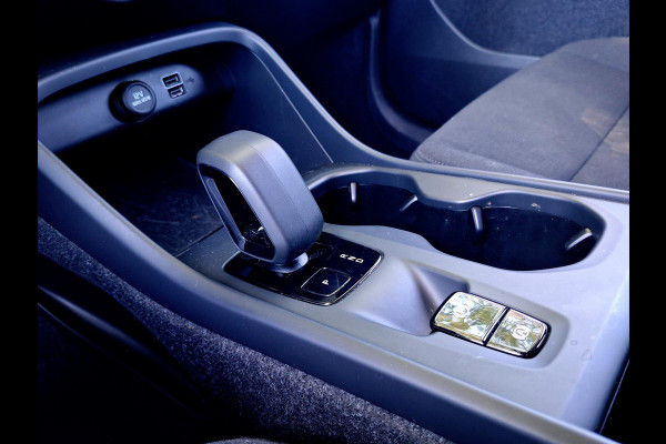 Volvo XC40 1.5 T2 Essential Automaat | Navigation Tech Pakket | Full Led | LM 17 Inch |