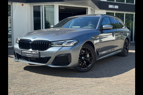 BMW 5 Serie Touring 530e M Sport | Soft Close | Head-Up | Comfort | Harman/Kardon | Panoramdak