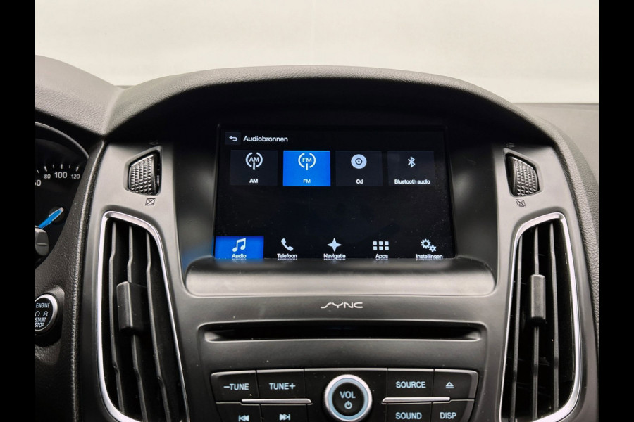 Ford FOCUS Wagon 1.0 ST-Line | Origineel NL | Carplay | PDC | Cruise/Control | Navigatie | Climate/Control |
