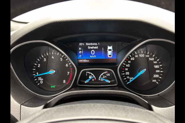 Ford FOCUS Wagon 1.0 ST-Line | Origineel NL | Carplay | PDC | Cruise/Control | Navigatie | Climate/Control |