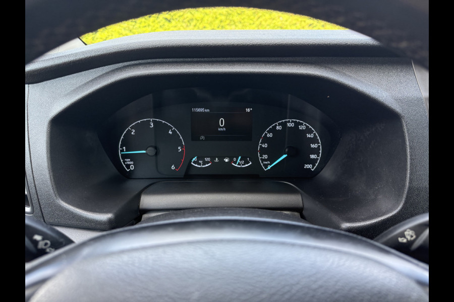 Ford Transit Custom 2.0 TDCI / L1H1 / 1e EIG. / AIRCO / CRUISE / NAVI / LED / 2.5 TONS TREKHAAK / 3-ZITS / PDC