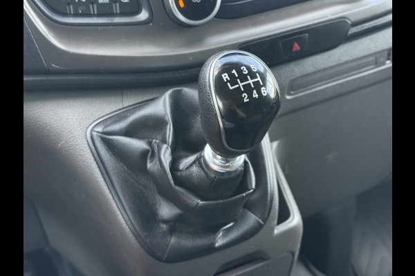 Ford Transit Custom 2.0 TDCI / L1H1 / 1e EIG. / AIRCO / CRUISE / NAVI / LED / 2.5 TONS TREKHAAK / 3-ZITS / PDC