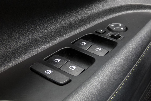 Hyundai i20 1.0 T-GDI N Line | BOSE | Stuur-& Stoelverwarming | Camera | Apple Carplay | Parkeersensoren