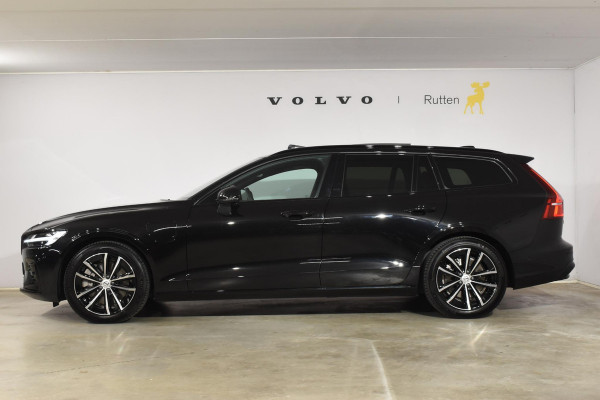 Volvo V60 T8 455PK Automaat Plug-in hybrid AWD Plus Dark / 360 Camera / Harman Kardon / Head-up display / Panorama schuifdak / Stoel- en stuurverwarming / Trekhaak / Elektrische stoelen met geheugen