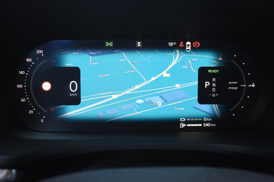 Volvo V60 T8 455PK Automaat Plug-in hybrid AWD Plus Dark / 360 Camera / Harman Kardon / Head-up display / Panorama schuifdak / Stoel- en stuurverwarming / Trekhaak / Elektrische stoelen met geheugen