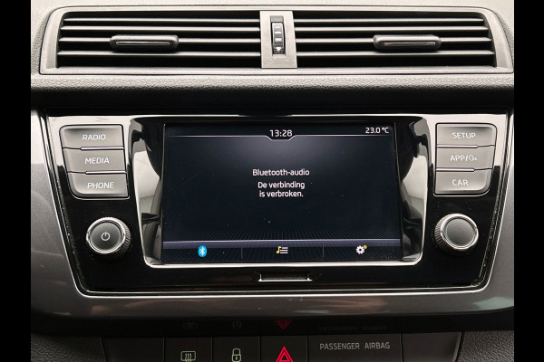 Škoda Fabia 1.0 TSI Business Edition Clever | Carplay | Airco | Camera | PDC | Cruise/Control | Keyless |