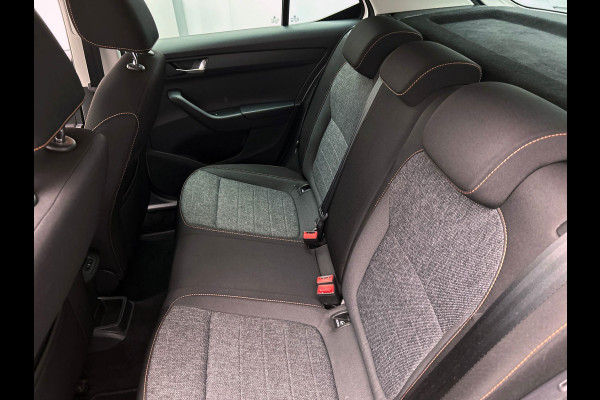 Škoda Fabia 1.0 TSI Business Edition Clever | Carplay | Airco | Camera | PDC | Cruise/Control | Keyless |