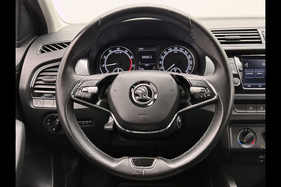 Škoda Fabia 1.0 TSI Business Edition Clever | Carplay | Airco | Camera | PDC | Cruise/Control | Keyless |