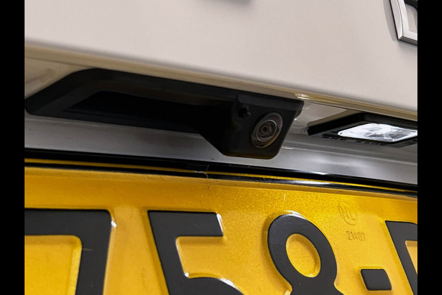 Škoda Fabia 1.0 TSI Business Edition Clever | Carplay | Airco | Camera | PDC | Cruise/Control | Keyless |