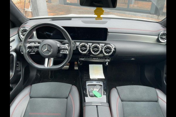 Mercedes-Benz CLA-Klasse 250 e AMG Line