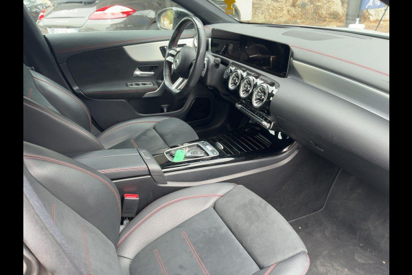 Mercedes-Benz CLA-Klasse 250 e AMG Line