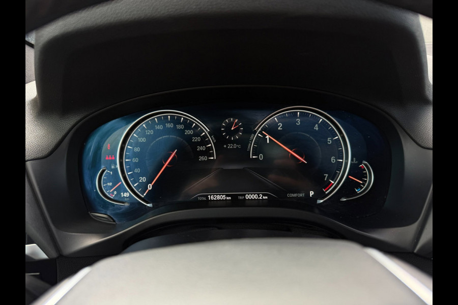 BMW X3 XDrive30i High Executive 185kW l PANO