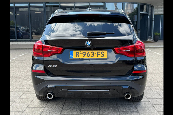 BMW X3 XDrive30i High Executive 185kW l PANO