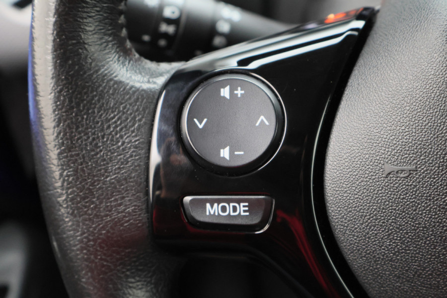 Peugeot 108 1.0 e-VTi Allure Camera, Apple Carplay, Keyless, Climate, 15"