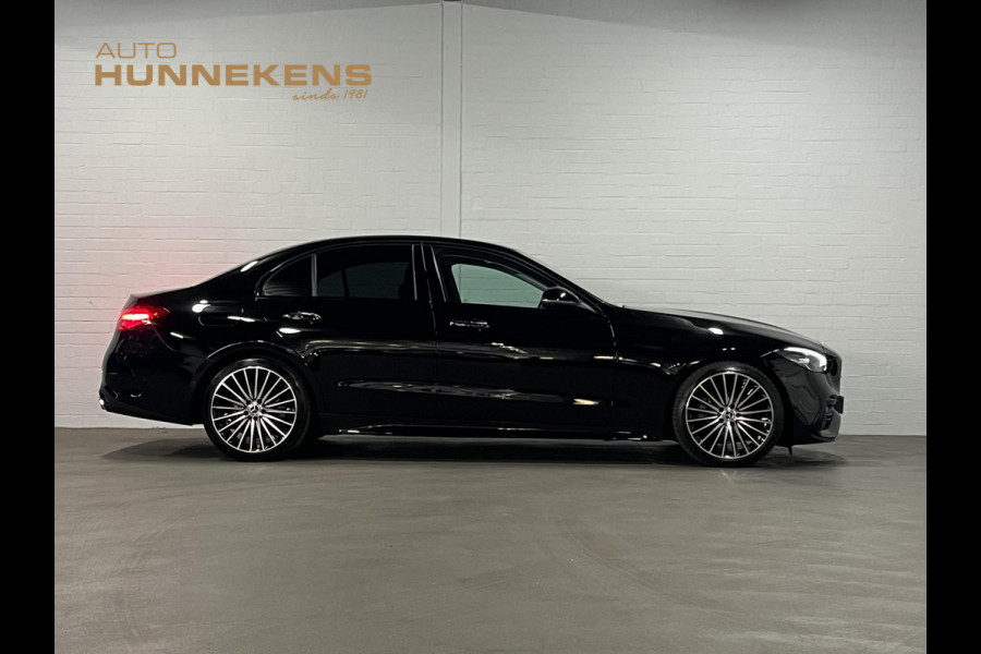 Mercedes-Benz C-Klasse 180 AMG Line Ambiente verlichting | Cruise control | Stoelverwarming | Achteruitrij camera | AMG wielen | Carplay | Dodehoek | Navigatie