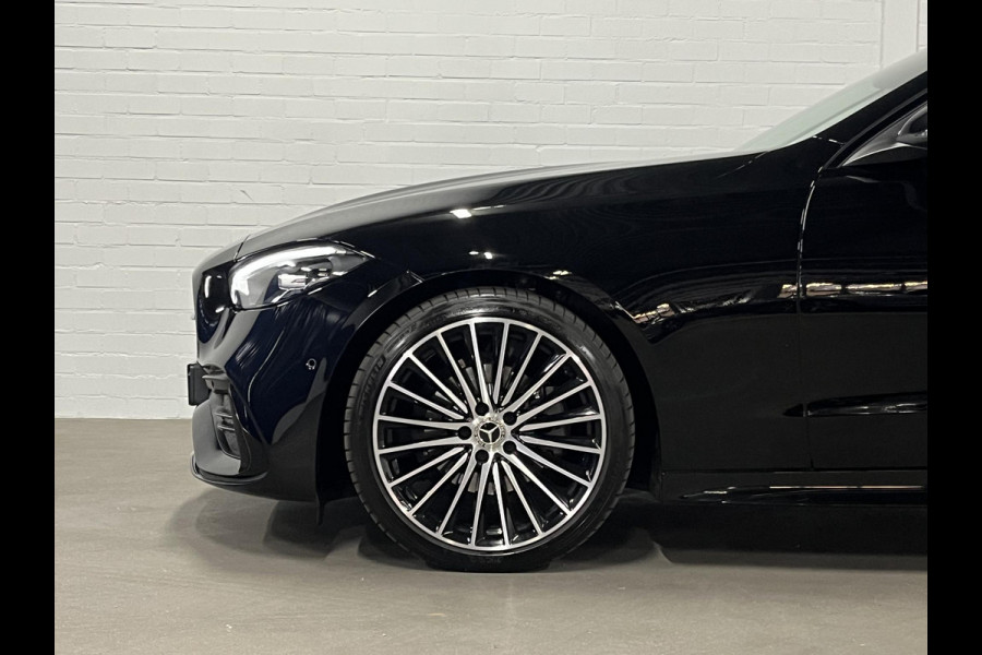 Mercedes-Benz C-Klasse 180 AMG Line Ambiente verlichting | Cruise control | Stoelverwarming | Achteruitrij camera | AMG wielen | Carplay | Dodehoek | Navigatie