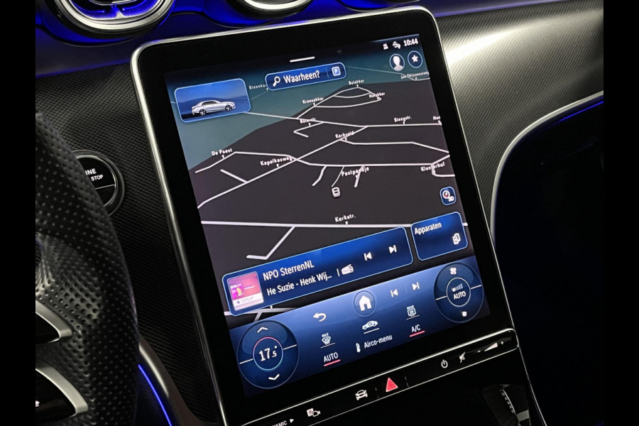 Mercedes-Benz C-Klasse 180 AMG Line Ambiente verlichting | Cruise control | Stoelverwarming | Achteruitrij camera | AMG wielen | Carplay | Dodehoek | Navigatie