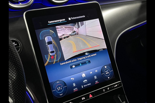 Mercedes-Benz C-Klasse 180 AMG Line Ambiente verlichting | Cruise control | Stoelverwarming | Achteruitrij camera | AMG wielen | Carplay | Dodehoek | Navigatie