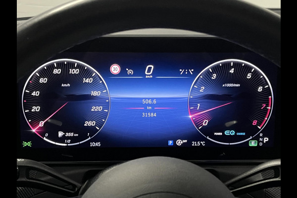 Mercedes-Benz C-Klasse 180 AMG Line Ambiente verlichting | Cruise control | Stoelverwarming | Achteruitrij camera | AMG wielen | Carplay | Dodehoek | Navigatie