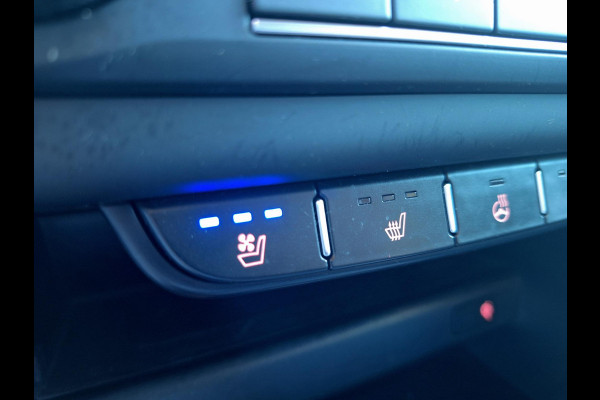 Kia Ceed Sportswagon 1.6 GDI PHEV ExecutiveLine | Leder | Memory Seat | Full LED  | Stoelverwarming V+A | Elektr. Achterklep | Navi | Climate |
