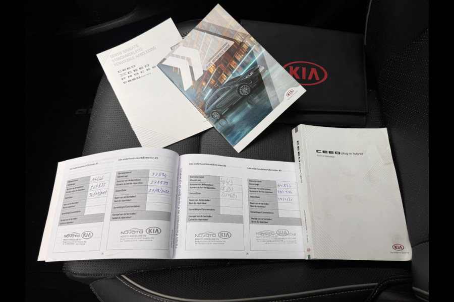 Kia Ceed Sportswagon 1.6 GDI PHEV ExecutiveLine | Leder | Memory Seat | Full LED  | Stoelverwarming V+A | Elektr. Achterklep | Navi | Climate |