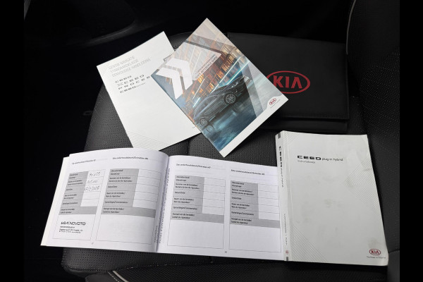 Kia Ceed Sportswagon 1.6 GDI PHEV ExecutiveLine | Leder | Memory Seat | Full LED  | Stoelverwarming V+A | Elektr. Achterklep | Navi | Climate |