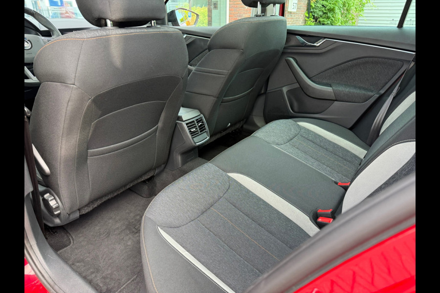 Škoda SCALA 1.0 TSI First Edition - Panodak - Winterpakket - Climate - Org.NL