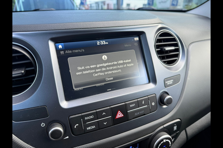 Hyundai i10 1.0i Premium - Navi - Climate - Winterpakket - Org.NL
