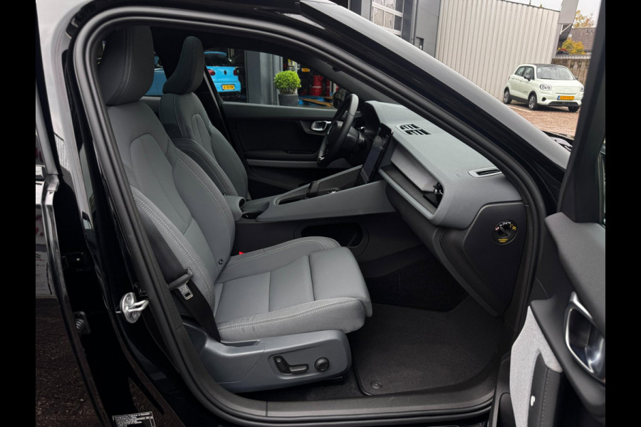 Polestar 2 Long Range Dual Motor 78 kWh | 95 % SOH | Pano | Trekhaak | 360 Camera | Winter Pack | Memory
