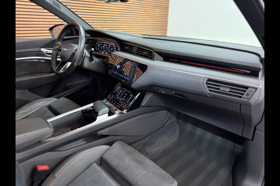 Audi e-tron Sportback 50 quattro S-line Black Edition 71 kWh | 313 pk | Pano | Matrix LED | B&O | 360° | Memory | Black pack