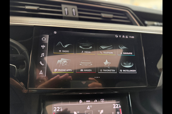 Audi e-tron Sportback 50 quattro S-line Black Edition 71 kWh | 313 pk | Pano | Matrix LED | B&O | 360° | Memory | Black pack