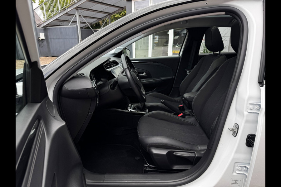Opel Corsa 1.2 Sport Sky| Panoramadak | Distributieriem vervangen | Camera | PDC Voor + Achter | Climate control | Stoelverwarming