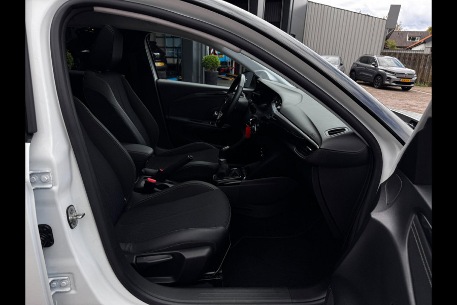 Opel Corsa 1.2 Sport Sky| Panoramadak | Distributieriem vervangen | Camera | PDC Voor + Achter | Climate control | Stoelverwarming