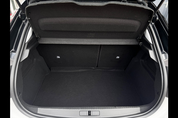 Opel Corsa 1.2 Sport Sky| Panoramadak | Distributieriem vervangen | Camera | PDC Voor + Achter | Climate control | Stoelverwarming