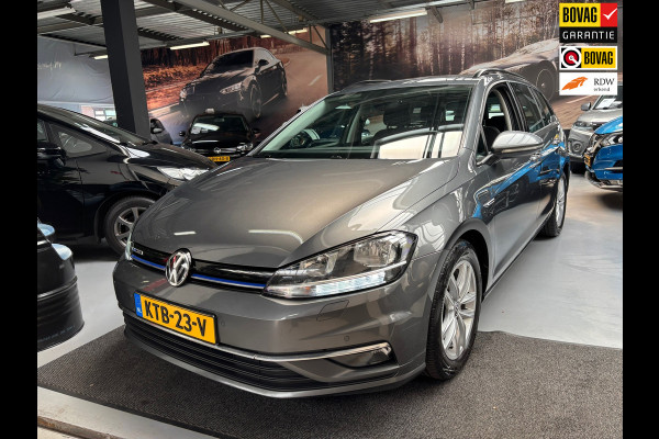 Volkswagen Golf Variant 1.5 TSI Comfortline Business / Camera / Carplay