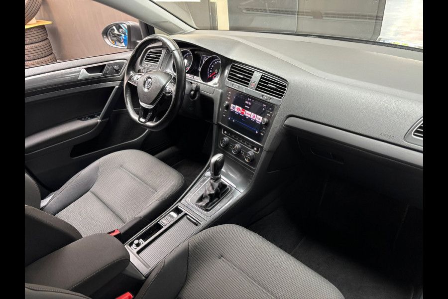 Volkswagen Golf Variant 1.5 TSI Comfortline Business / Camera / Carplay