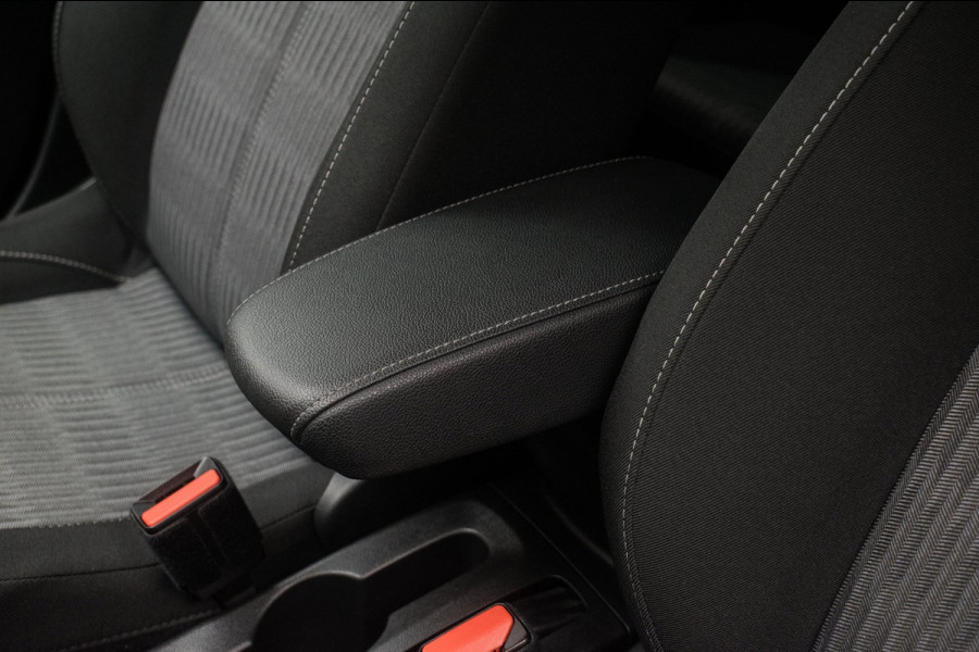 Opel Corsa 1.2 Black Edition+ NL-auto [ 1e Eigenaar Dealeronderhouden Carplay Parkeersensoren Cruise Control ]