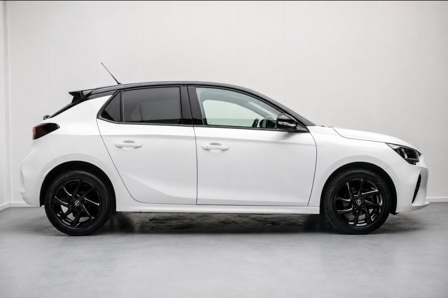 Opel Corsa 1.2 Black Edition+ NL-auto [ 1e Eigenaar Dealeronderhouden Carplay Parkeersensoren Cruise Control ]