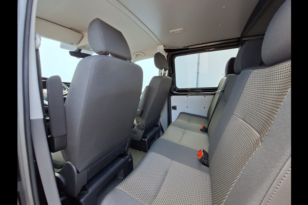Volkswagen Transporter 2.0 TDI Aut7 Dubb.Cabine 2xSchuifdeur Carplay Trekhaak Bulli