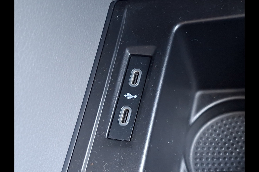 Volkswagen Transporter 2.0 TDI Aut7 Dubb.Cabine 2xSchuifdeur Carplay Trekhaak Bulli