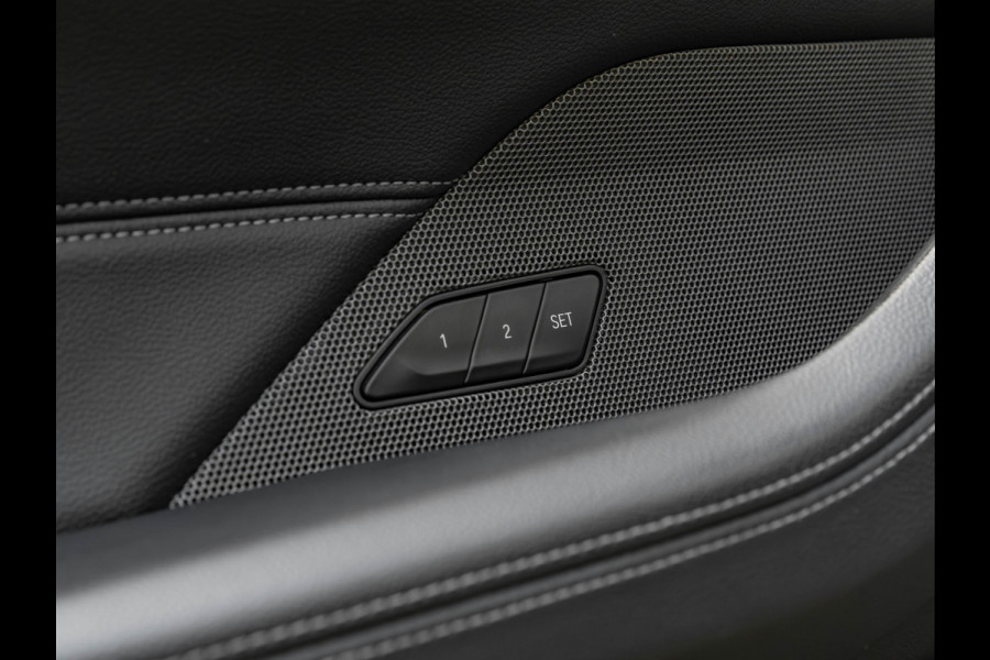 BMW 4 Serie Cabrio 420i M-Sport - Driving Ass Prof - Harman Kardon - Head-Up - Lasers - Nekverwarming