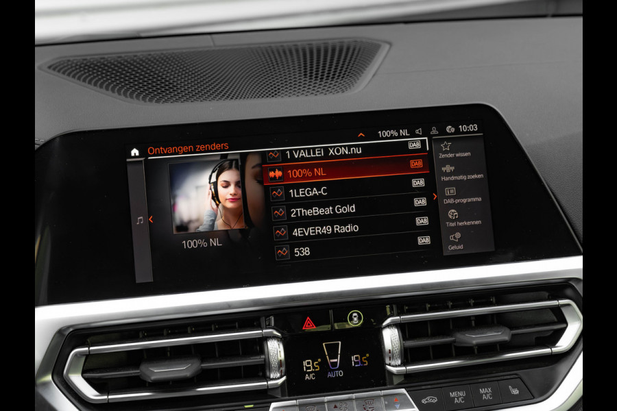 BMW 4 Serie Cabrio 420i M-Sport - Driving Ass Prof - Harman Kardon - Head-Up - Lasers - Nekverwarming