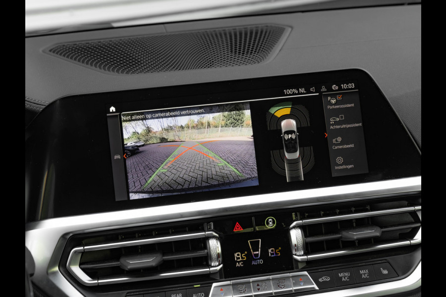 BMW 4 Serie Cabrio 420i M-Sport - Driving Ass Prof - Harman Kardon - Head-Up - Lasers - Nekverwarming