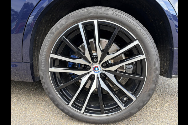 BMW X5 xDrive45e High Executive BOMVOL! | PANO | HARMAN KARDON | LASER LED | ELEK. ACHTER KLEP | ELEK. TREKHAAK | STOELVERWARMING | ELEK. MEM. SEAT | ACHTERUITRIJCAMERA | 22'' VELGEN | RIJKLAAR PRIJS + 12 MND BOVAG GARANTIE |