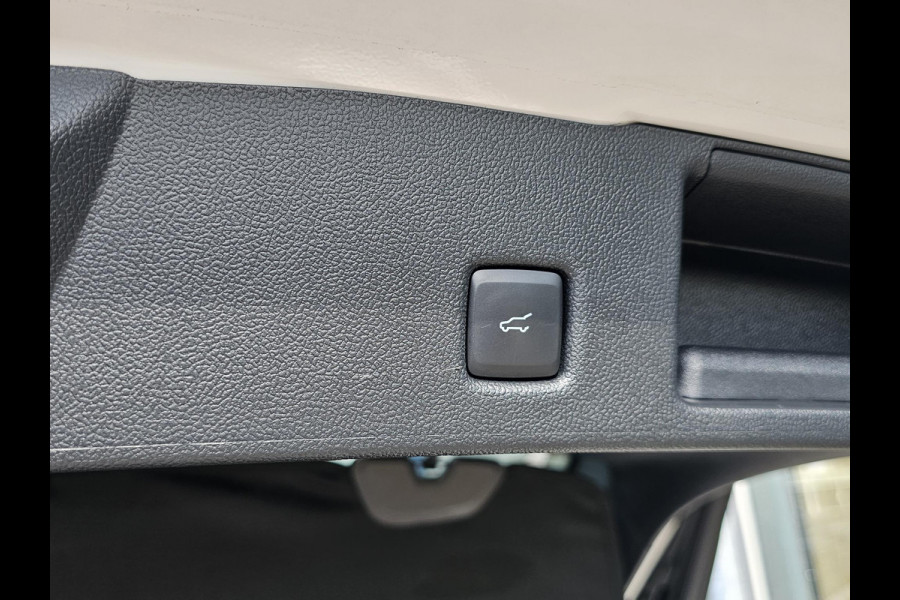 Ford Kuga 2.5 PHEV ST-Line X Black Pack | Trekhaak | Winter Pack | Driver Pack met Adaptieve Cruise | Alcantara leder | Full led etc.